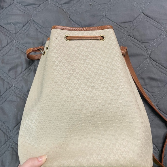 Elegant Cream and Brown Women\'s Bag